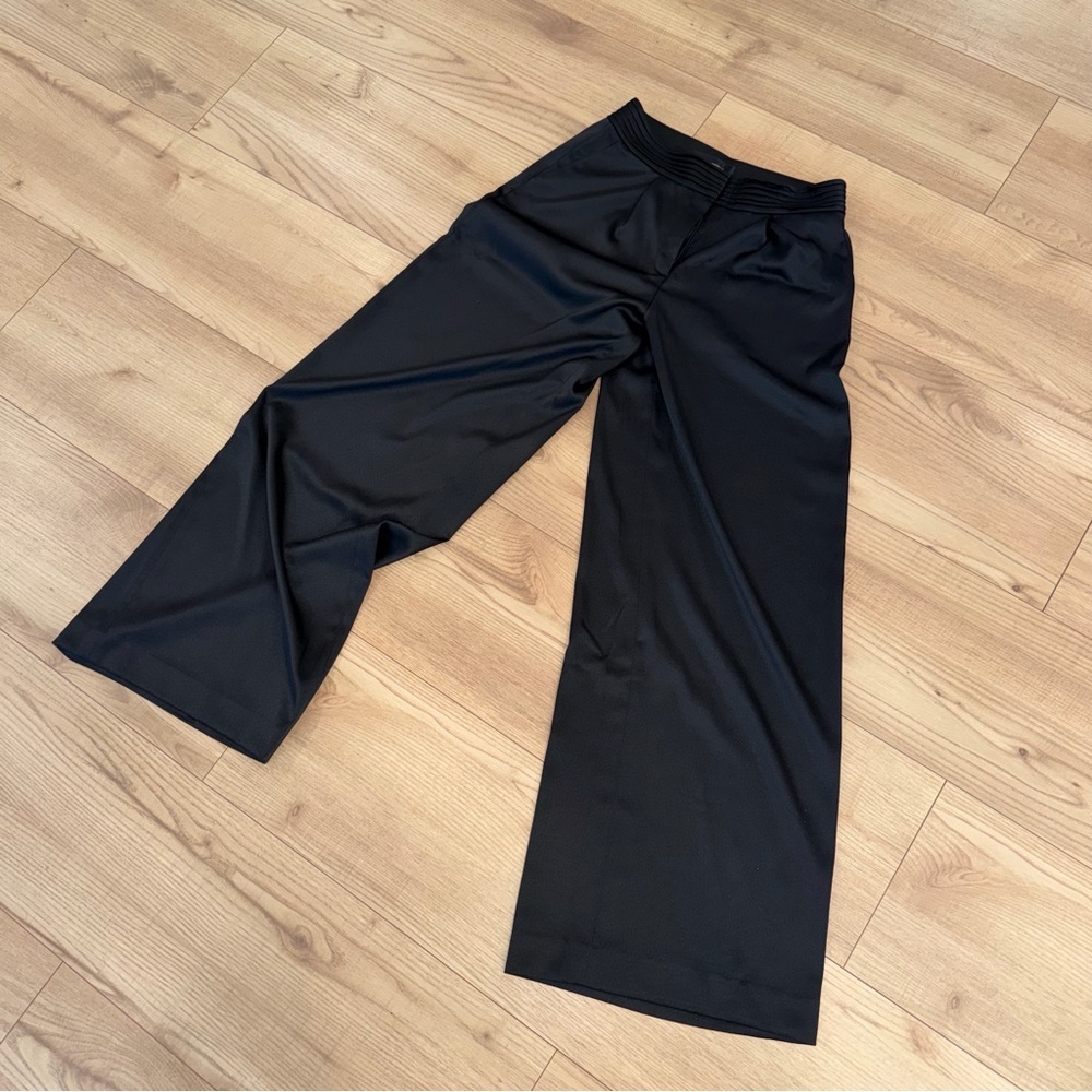 White House Black Market Black Wide Leg Pants